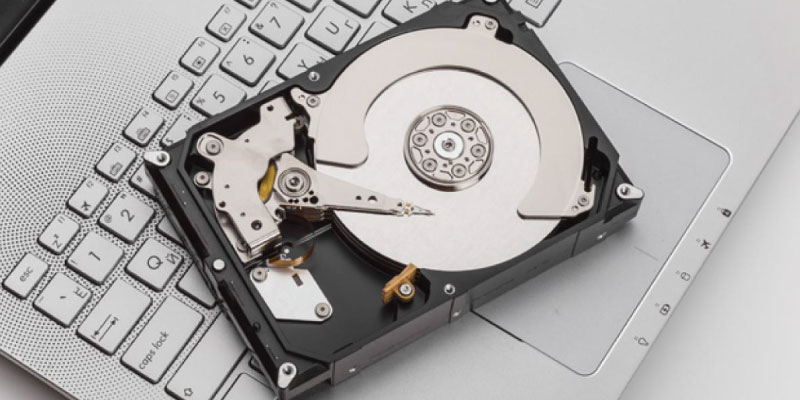 Disco duro mecánico o HDD (Hard Disk Drive)
